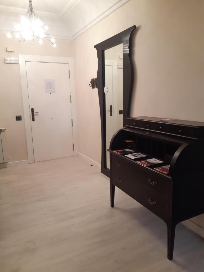 Marques De La Rioja Apartment Logrono Luaran gambar